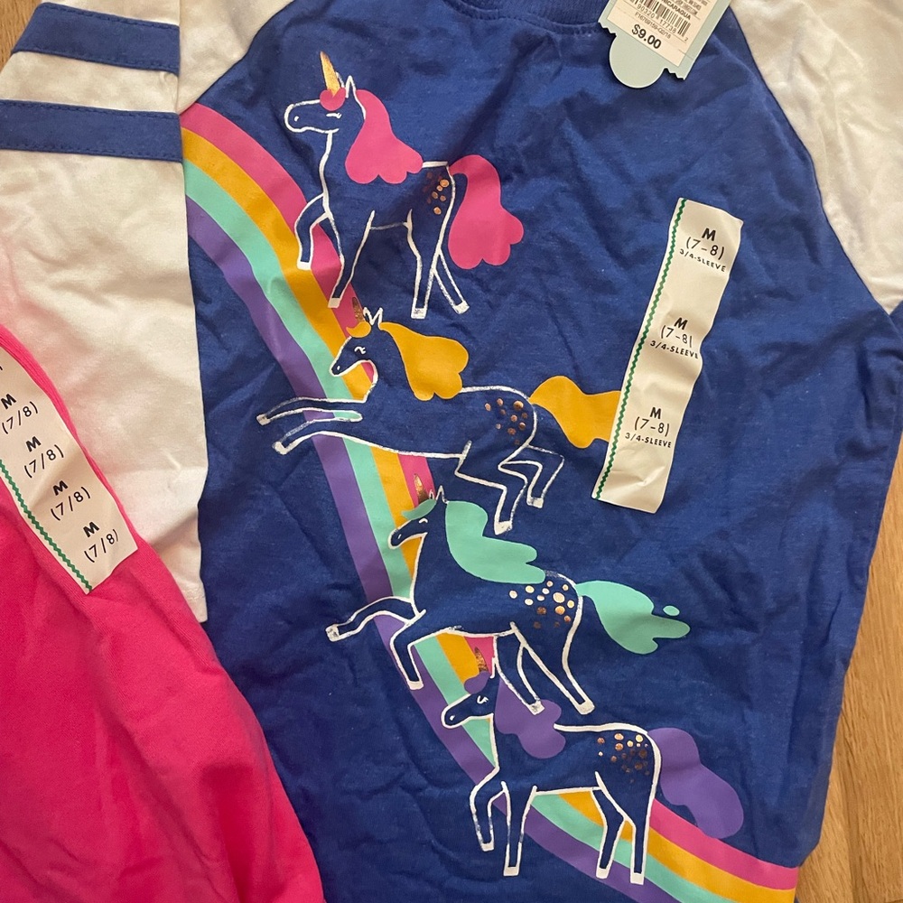 CAT AND JACK Girls 7 Shirt Bundle - Picture 4 of 4
